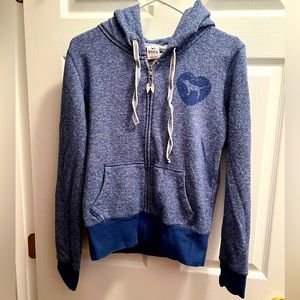 Victoria Secret PINK hoodie! 💙